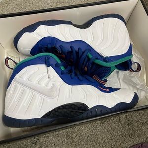 AUTHENTIC NIKE FOAMPOSITE SIZE 6 YOUTH GRADE SCHOOL unisex